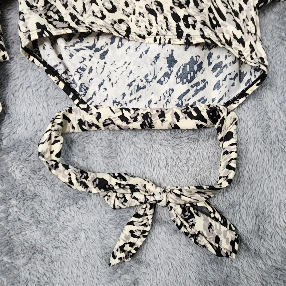 All in Motion Swim‎ Top Juniors XS Gray Leopard Crop Rash Guard Tie Back UPF 50+